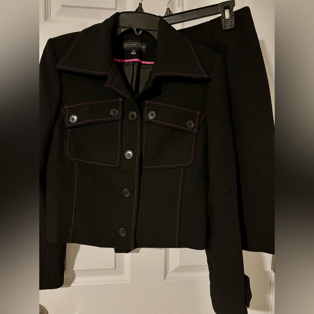 Women’s blazer skirt business suit, black with pink trim by Jennifer West size 6